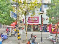 上海崇明岛城桥镇包包屋南门八一店